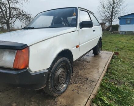 Белый ЗАЗ 1102 Таврия, объемом двигателя 1.1 л и пробегом 318 тыс. км за 600 $, фото 2 на Automoto.ua