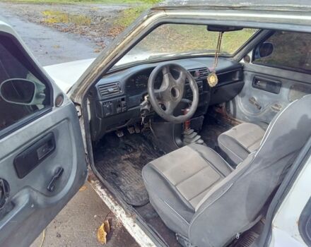 Белый ЗАЗ 1102 Таврия, объемом двигателя 1.1 л и пробегом 112 тыс. км за 450 $, фото 4 на Automoto.ua