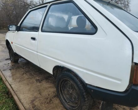 Белый ЗАЗ 1102 Таврия, объемом двигателя 1.1 л и пробегом 318 тыс. км за 600 $, фото 4 на Automoto.ua