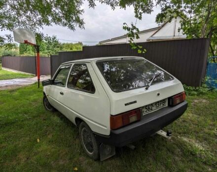 Белый ЗАЗ 1102 Таврия, объемом двигателя 1.1 л и пробегом 1000 тыс. км за 800 $, фото 4 на Automoto.ua