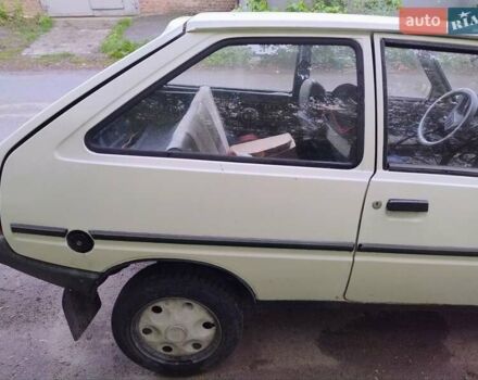Белый ЗАЗ 1102 Таврия, объемом двигателя 1.09 л и пробегом 333 тыс. км за 400 $, фото 13 на Automoto.ua