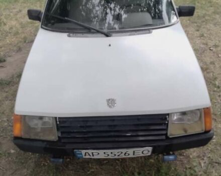 Белый ЗАЗ 1102 Таврия, объемом двигателя 1.09 л и пробегом 300 тыс. км за 1006 $, фото 1 на Automoto.ua