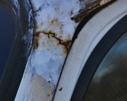 Белый ЗАЗ 1102 Таврия, объемом двигателя 1.1 л и пробегом 999 тыс. км за 355 $, фото 5 на Automoto.ua