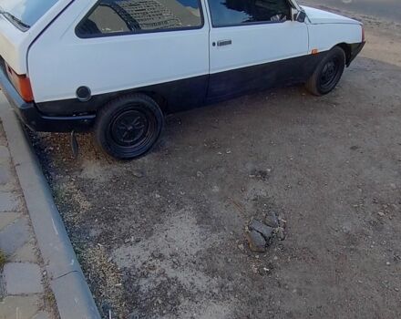 Белый ЗАЗ 1102 Таврия, объемом двигателя 1.2 л и пробегом 300 тыс. км за 547 $, фото 4 на Automoto.ua