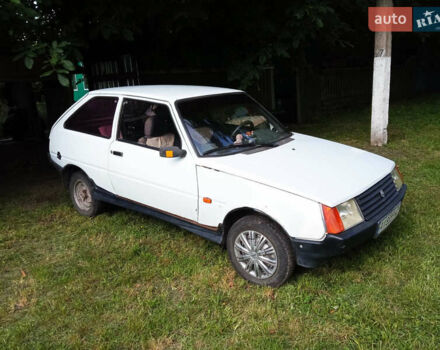 Белый ЗАЗ 1102 Таврия, объемом двигателя 1.1 л и пробегом 30 тыс. км за 723 $, фото 1 на Automoto.ua