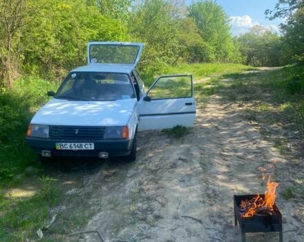 Белый ЗАЗ 1102 Таврия, объемом двигателя 1.1 л и пробегом 65 тыс. км за 600 $, фото 4 на Automoto.ua