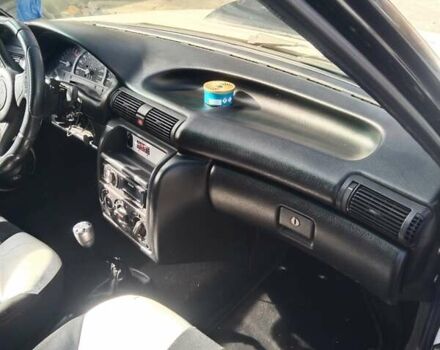 Белый ЗАЗ 1102 Таврия, объемом двигателя 1.09 л и пробегом 600 тыс. км за 1100 $, фото 4 на Automoto.ua