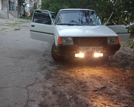 ЗАЗ 1102 Таврия 1992 в Кропивницком (Кировограде) на Automoto.ua Белый ЗАЗ 1102 Таврия, объемом двигателя 1.2 л и пробегом 100 тыс. км за 650 $, фото 6 на Automoto.ua