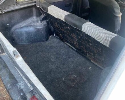 Белый ЗАЗ 1102 Таврия, объемом двигателя 1.1 л и пробегом 65 тыс. км за 600 $, фото 2 на Automoto.ua