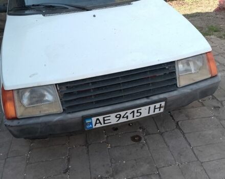 Белый ЗАЗ 1102 Таврия, объемом двигателя 1.1 л и пробегом 1000 тыс. км за 834 $, фото 3 на Automoto.ua