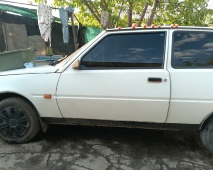 Белый ЗАЗ 1102 Таврия, объемом двигателя 1.1 л и пробегом 1000 тыс. км за 834 $, фото 2 на Automoto.ua