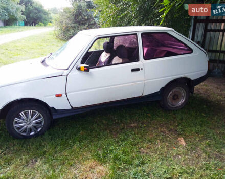 Белый ЗАЗ 1102 Таврия, объемом двигателя 1.1 л и пробегом 30 тыс. км за 723 $, фото 2 на Automoto.ua