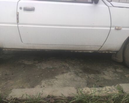 Белый ЗАЗ 1102 Таврия, объемом двигателя 1.1 л и пробегом 100 тыс. км за 475 $, фото 4 на Automoto.ua