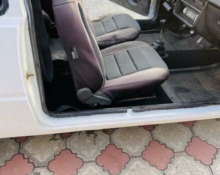 Белый ЗАЗ 1102 Таврия, объемом двигателя 1.1 л и пробегом 200 тыс. км за 677 $, фото 7 на Automoto.ua