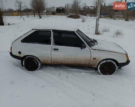 Белый ЗАЗ 1102 Таврия, объемом двигателя 1.1 л и пробегом 100 тыс. км за 500 $, фото 3 на Automoto.ua