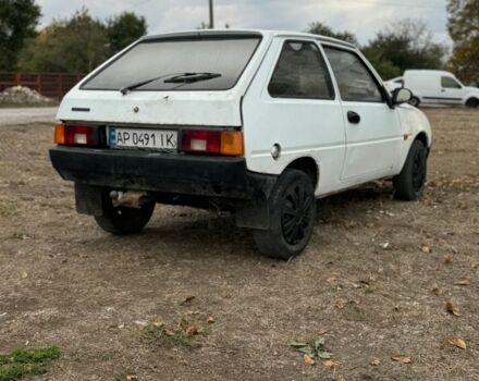 Белый ЗАЗ 1102 Таврия, объемом двигателя 1.1 л и пробегом 180 тыс. км за 504 $, фото 2 на Automoto.ua