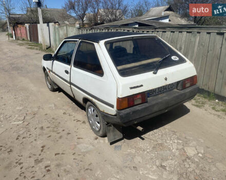 Белый ЗАЗ 1102 Таврия, объемом двигателя 1.1 л и пробегом 200 тыс. км за 479 $, фото 3 на Automoto.ua