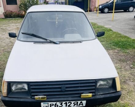 Белый ЗАЗ 1102 Таврия, объемом двигателя 1.1 л и пробегом 200 тыс. км за 631 $, фото 4 на Automoto.ua