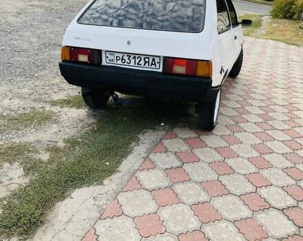 Белый ЗАЗ 1102 Таврия, объемом двигателя 1.1 л и пробегом 200 тыс. км за 677 $, фото 4 на Automoto.ua