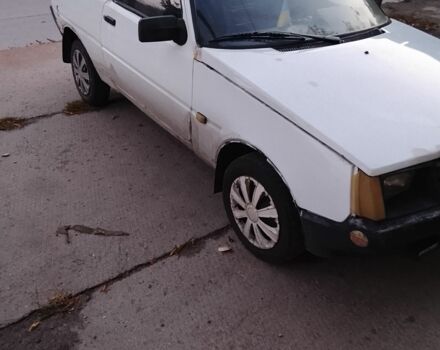 Белый ЗАЗ 1102 Таврия, объемом двигателя 0 л и пробегом 2 тыс. км за 361 $, фото 4 на Automoto.ua