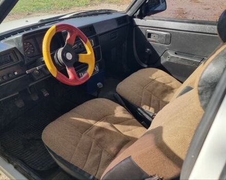 Белый ЗАЗ 1102 Таврия, объемом двигателя 1.1 л и пробегом 150 тыс. км за 750 $, фото 8 на Automoto.ua