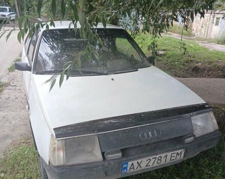 Белый ЗАЗ 1102 Таврия, объемом двигателя 1.2 л и пробегом 250 тыс. км за 400 $, фото 6 на Automoto.ua