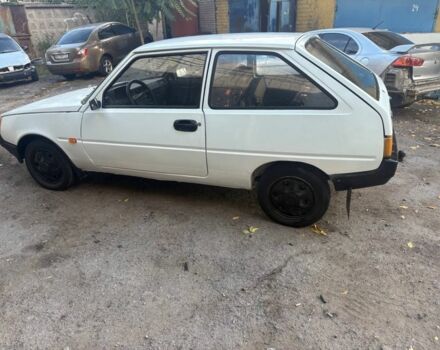 Белый ЗАЗ 1102 Таврия, объемом двигателя 1.1 л и пробегом 250 тыс. км за 385 $, фото 3 на Automoto.ua