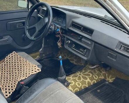 Белый ЗАЗ 1102 Таврия, объемом двигателя 1.2 л и пробегом 121 тыс. км за 400 $, фото 4 на Automoto.ua