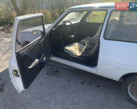 Білий ЗАЗ 1102 Таврія, об'ємом двигуна 0 л та пробігом 100 тис. км за 689 $, фото 2 на Automoto.ua