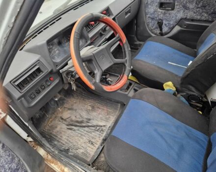 Білий ЗАЗ 1102 Таврія, об'ємом двигуна 0 л та пробігом 100 тис. км за 308 $, фото 6 на Automoto.ua