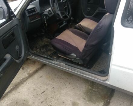 Белый ЗАЗ 1102 Таврия, объемом двигателя 1.1 л и пробегом 126 тыс. км за 600 $, фото 4 на Automoto.ua