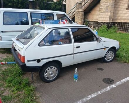 Белый ЗАЗ 1102 Таврия, объемом двигателя 1.2 л и пробегом 88 тыс. км за 1400 $, фото 4 на Automoto.ua