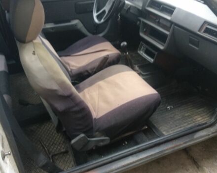 Белый ЗАЗ 1102 Таврия, объемом двигателя 1.1 л и пробегом 126 тыс. км за 600 $, фото 3 на Automoto.ua