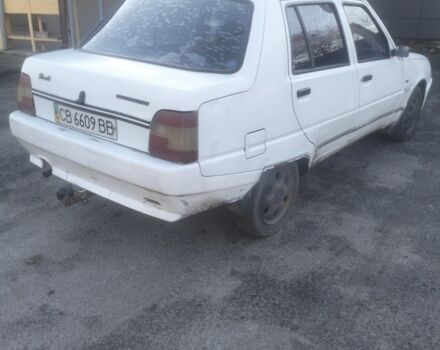 Белый ЗАЗ 1102 Таврия, объемом двигателя 1.2 л и пробегом 250 тыс. км за 828 $, фото 1 на Automoto.ua