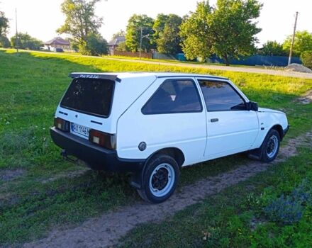 Білий ЗАЗ 1102 Таврія, об'ємом двигуна 1.2 л та пробігом 130 тис. км за 1250 $, фото 4 на Automoto.ua