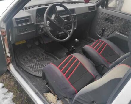 Белый ЗАЗ 1102 Таврия, объемом двигателя 1.2 л и пробегом 140 тыс. км за 999 $, фото 5 на Automoto.ua