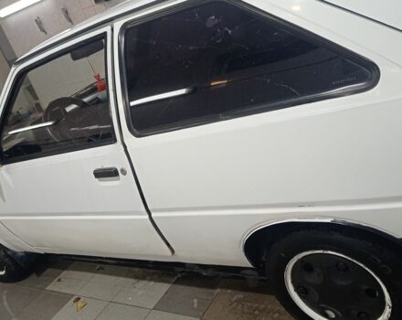 Белый ЗАЗ 1102 Таврия, объемом двигателя 1.2 л и пробегом 200 тыс. км за 900 $, фото 5 на Automoto.ua