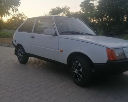 Белый ЗАЗ 1102 Таврия, объемом двигателя 1.2 л и пробегом 196 тыс. км за 910 $, фото 2 на Automoto.ua