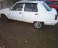 ЗАЗ 1102 Таврия 2004 в Кривом Роге на Automoto.ua Белый ЗАЗ 1102 Таврия, объемом двигателя 1.2 л и пробегом 98 тыс. км за 358 $, фото 2 на Automoto.ua