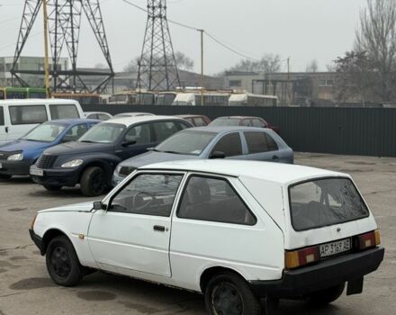 Белый ЗАЗ 1102 Таврия, объемом двигателя 1.2 л и пробегом 2 тыс. км за 391 $, фото 3 на Automoto.ua