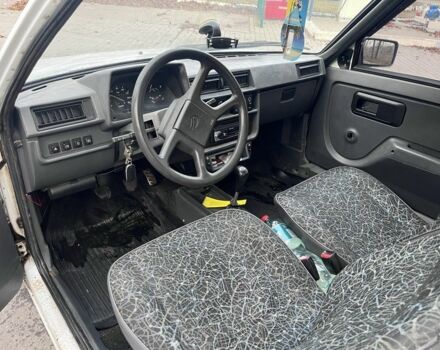 Белый ЗАЗ 1102 Таврия, объемом двигателя 1.2 л и пробегом 20 тыс. км за 500 $, фото 12 на Automoto.ua