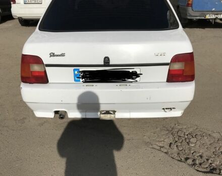 Белый ЗАЗ 1102 Таврия, объемом двигателя 1.2 л и пробегом 110 тыс. км за 1251 $, фото 7 на Automoto.ua