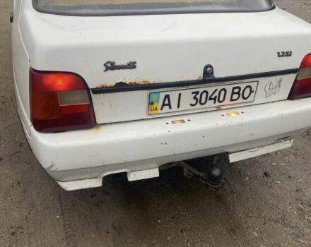 Белый ЗАЗ 1102 Таврия, объемом двигателя 0 л и пробегом 200 тыс. км за 363 $, фото 3 на Automoto.ua