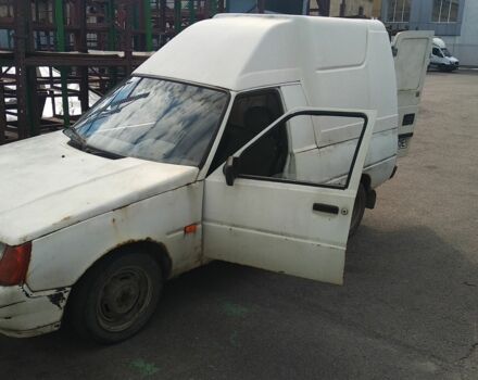 Белый ЗАЗ 1102 Таврия, объемом двигателя 1.3 л и пробегом 150 тыс. км за 25000 $, фото 5 на Automoto.ua