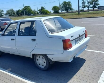 Белый ЗАЗ 1102 Таврия, объемом двигателя 1.2 л и пробегом 52 тыс. км за 1210 $, фото 3 на Automoto.ua