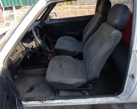 Белый ЗАЗ 1102 Таврия, объемом двигателя 1.2 л и пробегом 123 тыс. км за 299 $, фото 5 на Automoto.ua