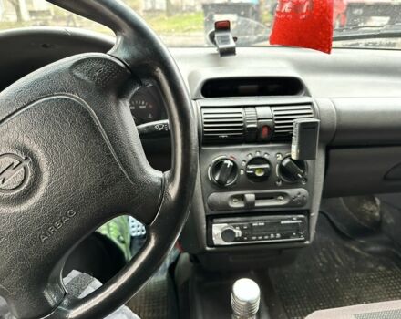 Белый ЗАЗ 1102 Таврия, объемом двигателя 1.1 л и пробегом 121 тыс. км за 1183 $, фото 5 на Automoto.ua