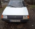 Білий ЗАЗ 1102 Таврія, об'ємом двигуна 1.1 л та пробігом 100 тис. км за 366 $, фото 1 на Automoto.ua