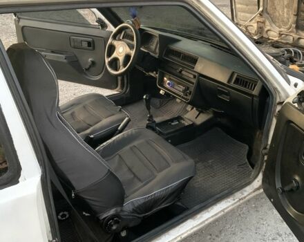 Белый ЗАЗ 1102 Таврия, объемом двигателя 1.3 л и пробегом 100 тыс. км за 600 $, фото 7 на Automoto.ua