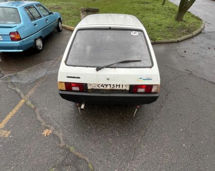 Белый ЗАЗ 1102 Таврия, объемом двигателя 1.2 л и пробегом 150 тыс. км за 600 $, фото 3 на Automoto.ua